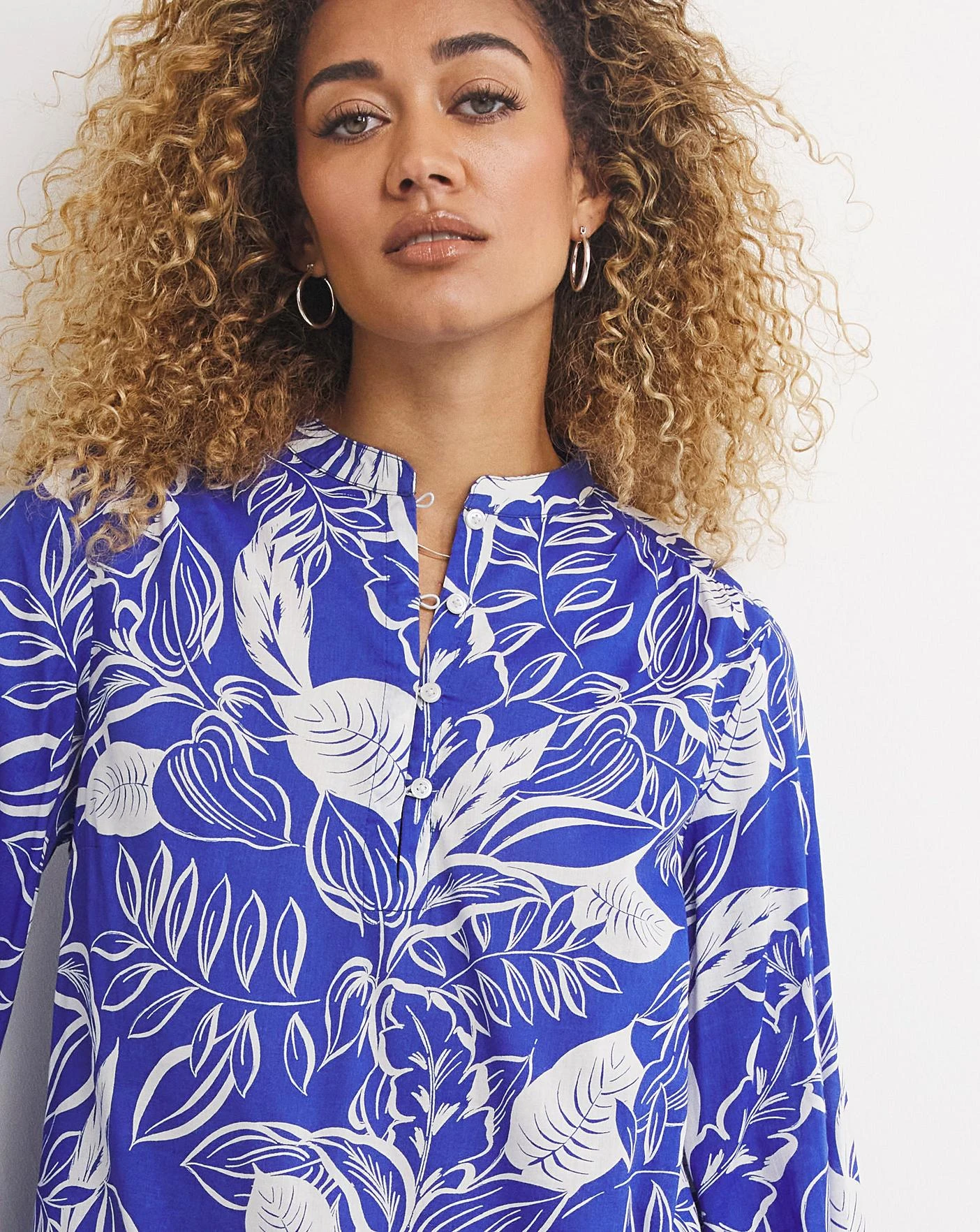 Blue Floral Print Long Sleeve Button Front Blouse| Blue Print 2 Blue Floral Print Long Sleeve Button Front Blouse| Blue Print - Image 2