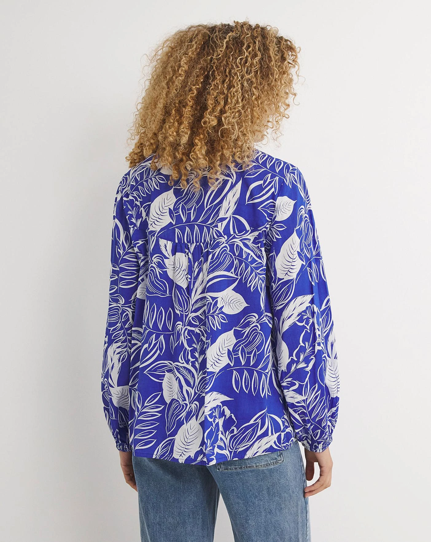 Blue Floral Print Long Sleeve Button Front Blouse| Blue Print 4 Blue Floral Print Long Sleeve Button Front Blouse| Blue Print - Image 4