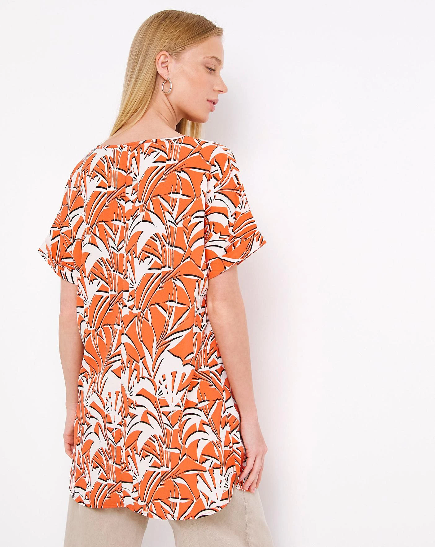 Red Tropical Short Sleeve Longline Boxy Top| Tropical Print 3 Red Tropical Short Sleeve Longline Boxy Top| Tropical Print - Image 3