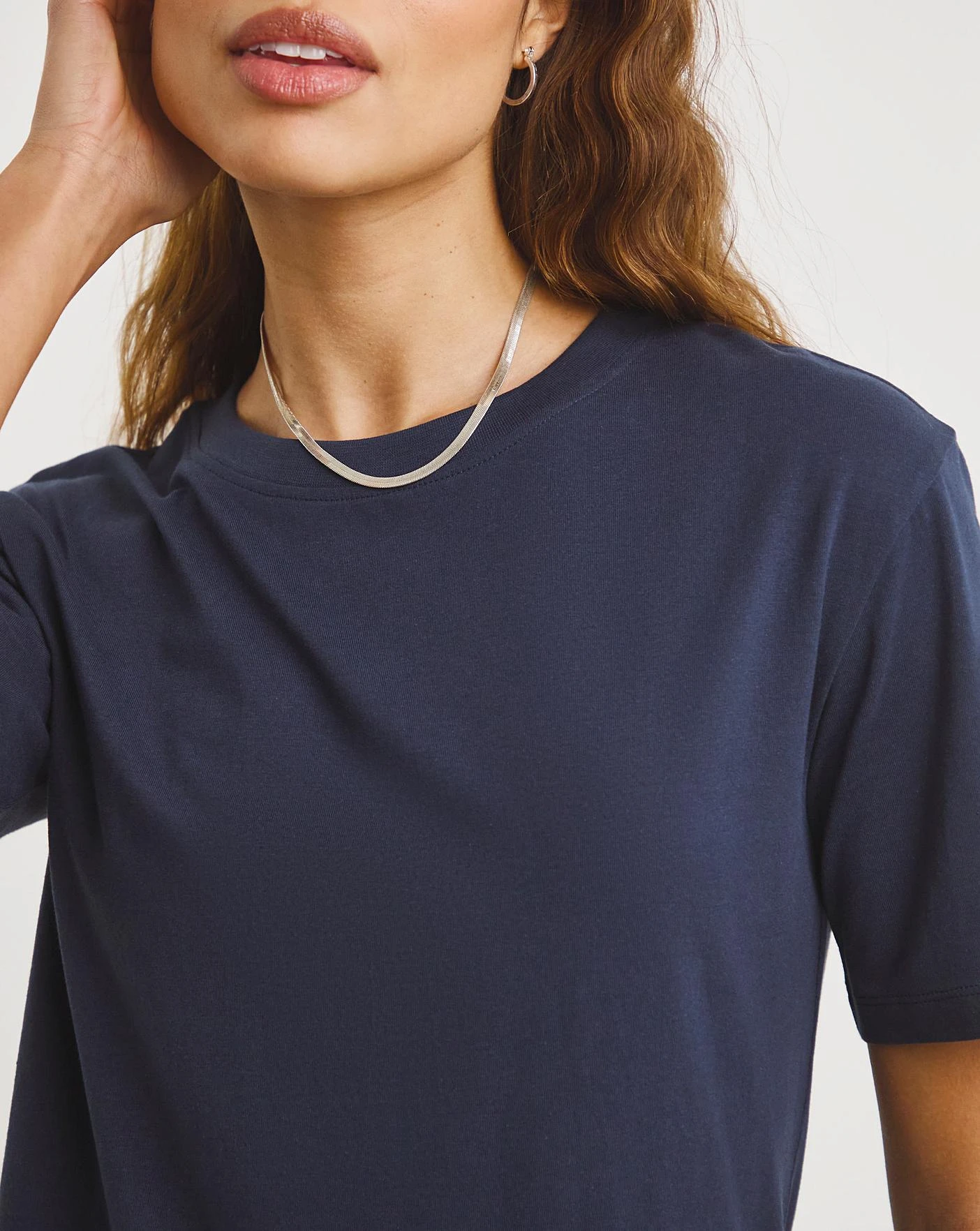 Navy Basic Cotton Crew Neck Short Sleeve T-Shirt| Navy 3 Navy Basic Cotton Crew Neck Short Sleeve T-Shirt| Navy - Image 3