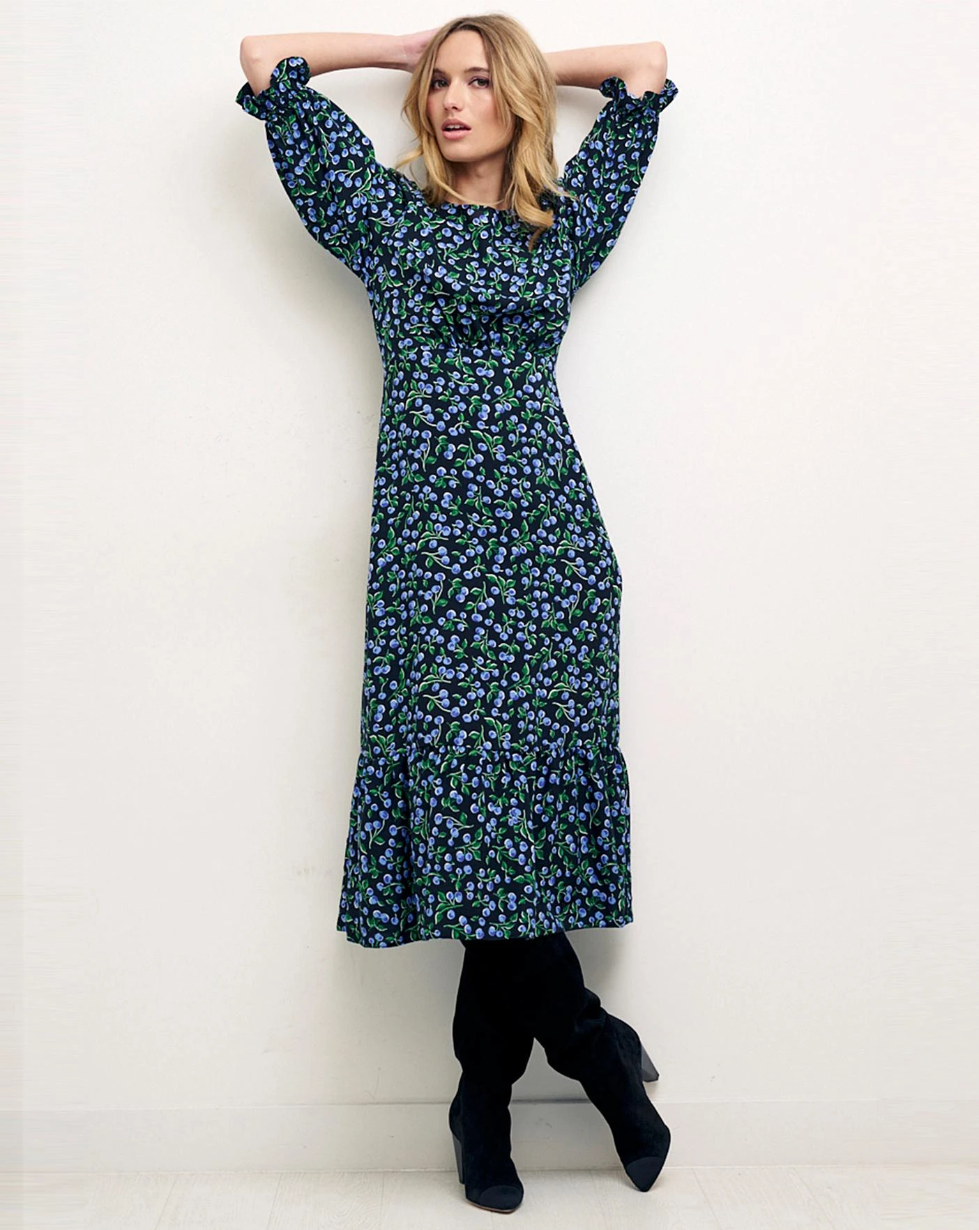 Nobody's Child Selena Long Sleeve Midi Dress| Black 2 Nobody's Child Selena Long Sleeve Midi Dress| Black - Image 2