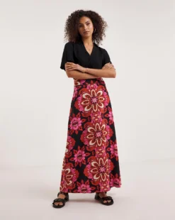 Ro&Zo Moroccan Rose Print Maxi Skirt| Black