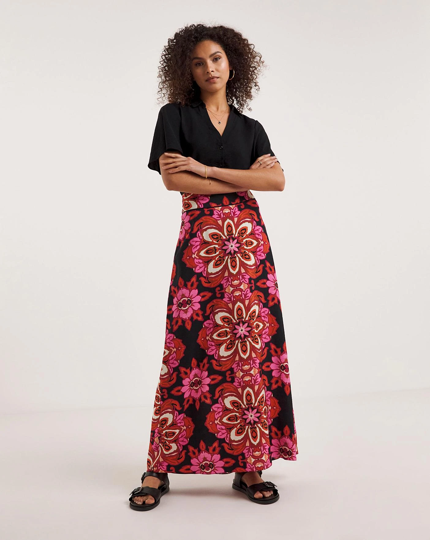Ro&Zo Moroccan Rose Print Maxi Skirt| Black 1 Ro&Zo Moroccan Rose Print Maxi Skirt| Black