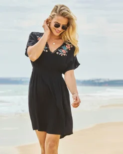 Sosandar Black Embroidered Floral Detail Tie Back Beach Kaftan| Black