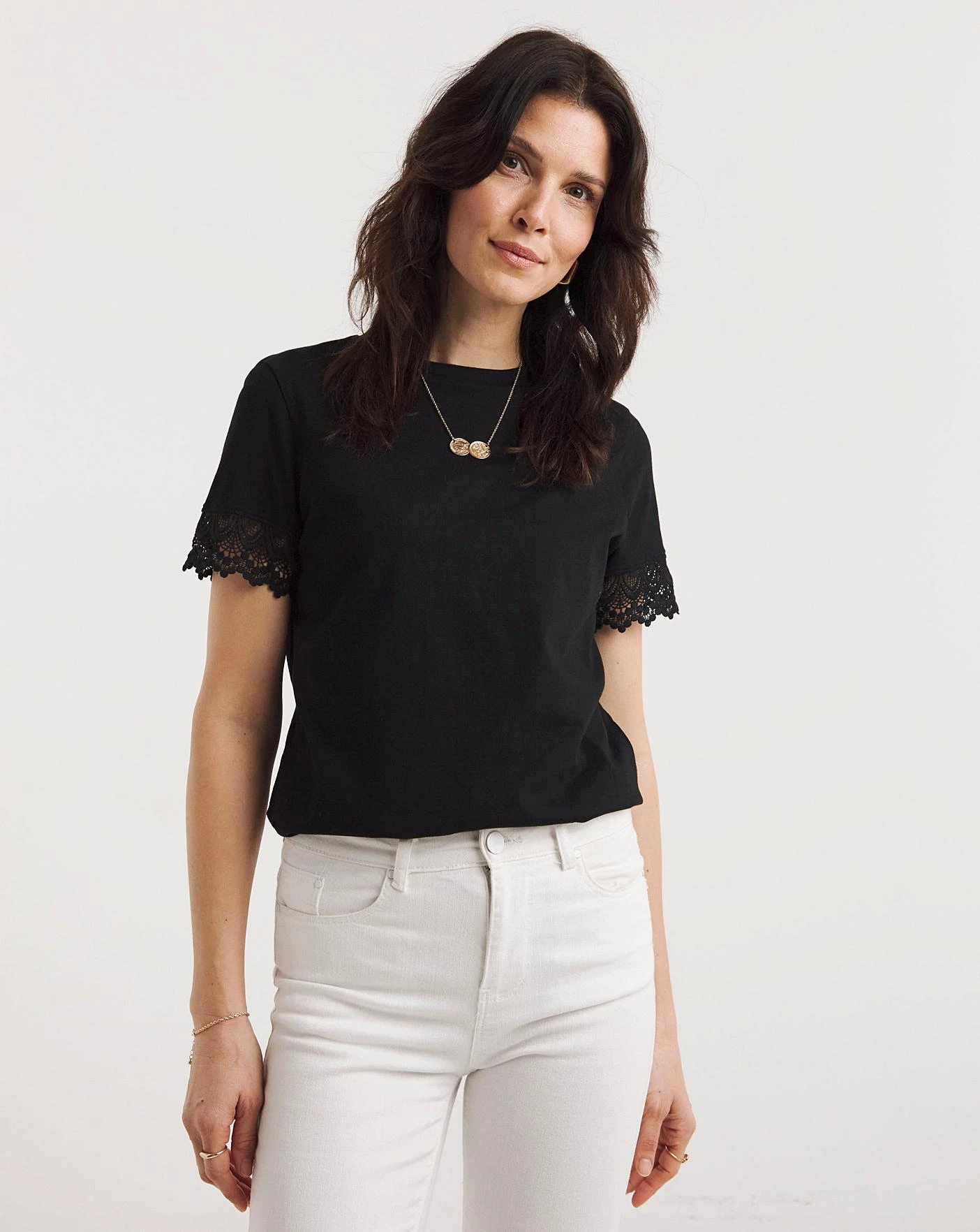 Black Lace Trim Short Sleeve T-Shirt| Black 1 Black Lace Trim Short Sleeve T-Shirt| Black